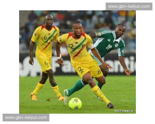 铁血黄玫瑰的复兴之战与北欧猫头鹰的铁幕防线：罗马尼亚vs芬兰的深度博弈